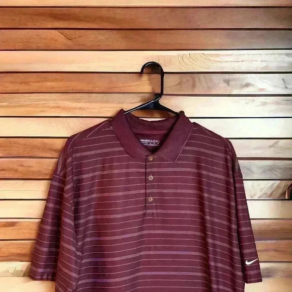 Tiger  Woods Nike Dri Fit Golf Polo Shirt Size XL Short Sleeve Burgundy Size XL - Picture 2 of 3